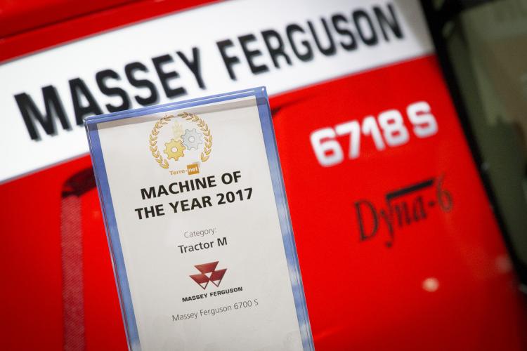 MF 6718S MACHINE OF THE YEAR SIMA2017 4950 131281